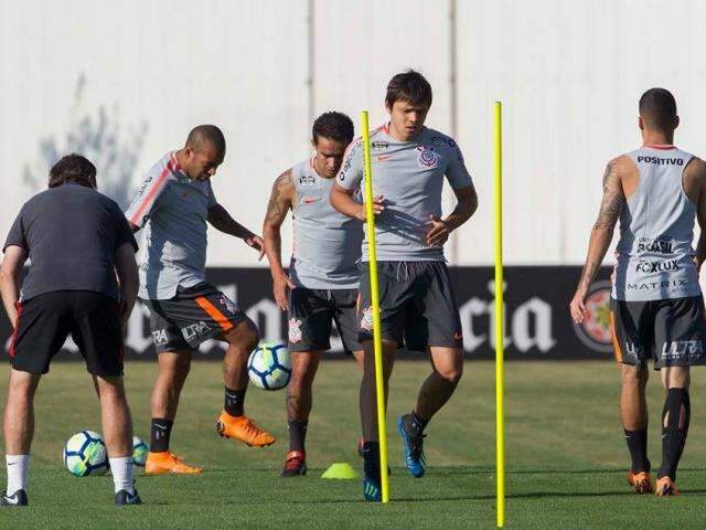 Corinthians e Flamengo buscam viradas pelas oitavas da Libertadores