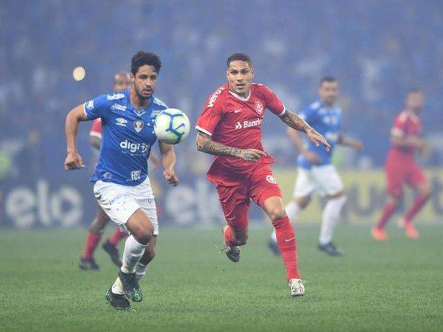 Internacional faz 1 a 0 no Cruzeiro e sai em vantagem na semifinal 