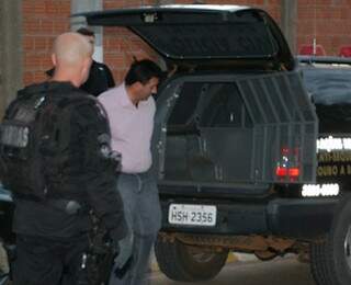 Prefeito foi preso hoje de manhã e será encaminhado para Campo Grande. (Foto: Alcinópolis.com)