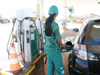 Falta de gasolina atinge postos vendem gasolina da BR Distribuidora em MS. (Foto: Rodrigo Pazinato)