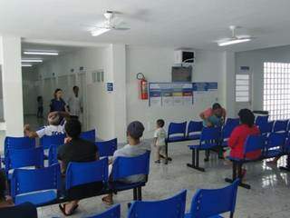 Pacientes aguardando atendimento em uma das unidades básicas da Capital (Foto: Divulgação/PMCG)