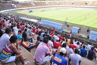 Estádio Morenão recebe Novoperário x Maracaju na tarde deste sábado (Foto: Arquivo/João Garrigó)