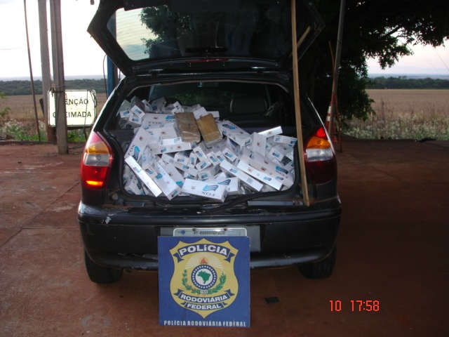  Ap&oacute;s 10Km de persegui&ccedil;&atilde;o, jovem &eacute; preso com maconha e cigarros