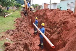 Obras de saneamento irão beneficiar 88 domicílios da Vila São João Bosco. (Foto:Divulgação)