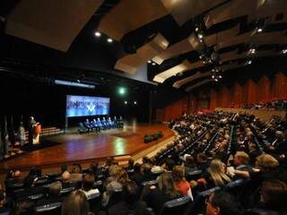 Público prestigiou evento que homenageia maçons de Mato Grosso do Sul (Fotos: Alcides Neto)