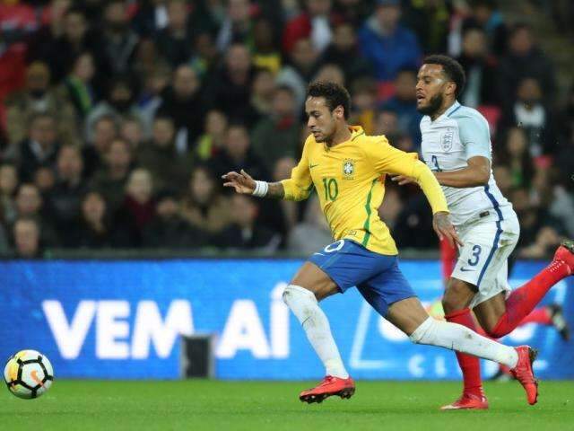 Brasil domina jogo, mas fica no empate sem gols contra a Inglaterra
