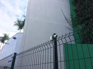 Imagens de câmeras de segurança serão usadas para apurar vandalismo (Foto: Danielle Valentim)