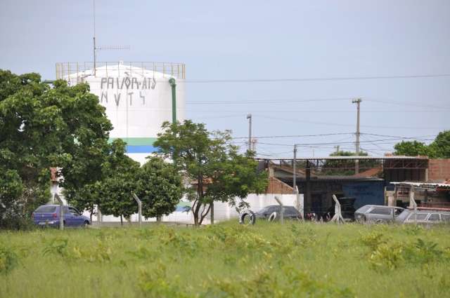 Trio &eacute; detido por furtar energia de esta&ccedil;&atilde;o da &Aacute;guas Guariroba, no M&aacute;rio Covas