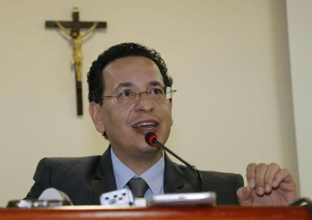 Promotor confirma diverg&ecirc;ncias, mas fica no Gaeco at&eacute; o fim da Coffee Break 