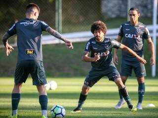 Elenco do Galo trabalha para a partida contra o Furacão (Foto: Bruno Cantini/Atlético Mineiro)
