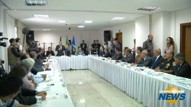 Ap&oacute;s MT, Azambuja quer parceria contra o crime organizado para mais tr&ecirc;s estados