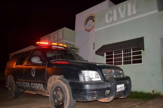 Vizinhos acionam a Pol&iacute;cia para prender jovem que agrediu a esposa