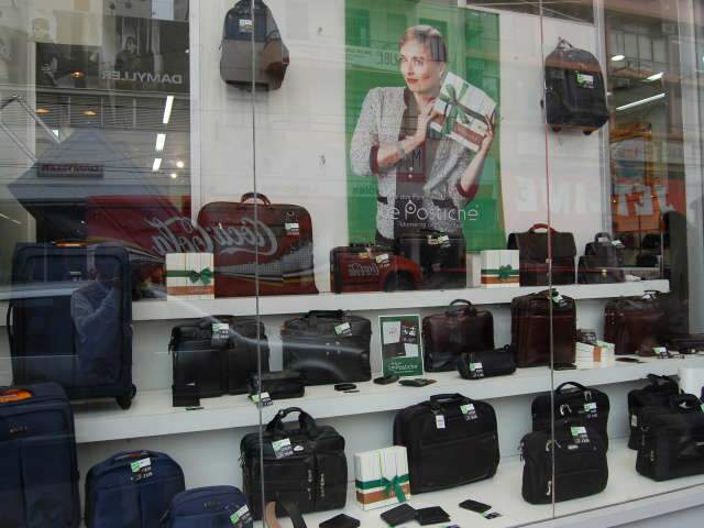  Com&eacute;rcio ainda prepara campanhas para Dia dos Pais e espera aumento de vendas