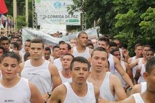 Corrida da Paz re&uacute;ne 1,5 mil pessoas durante a 11&deg; edi&ccedil;&atilde;o na Capital