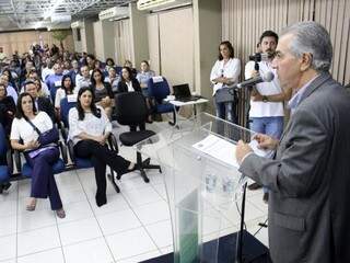 Governador abriu oficialmente seminário realizado no Parque dos Poderes, em Campo Grande. (Foto: Chico Ribeiro/Subcom)