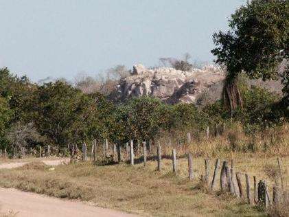 Tremor sentido por moradores foi causado por explos&atilde;o em pedreira