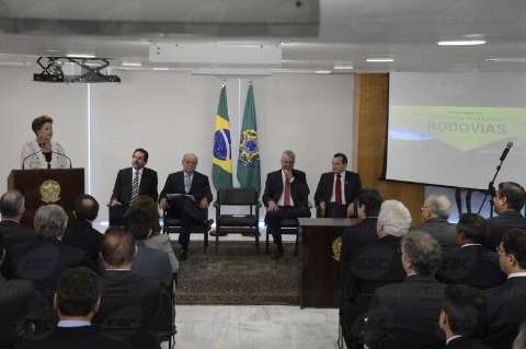 Dilma diz que concessões de rodovias são resposta ao pessimismo