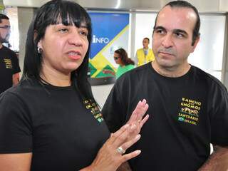 Casal de fundadores vendeu imóveis para construir rancho e há 20 anos trabalha pelo bem estar dos animais. (Foto: João Garrigó)