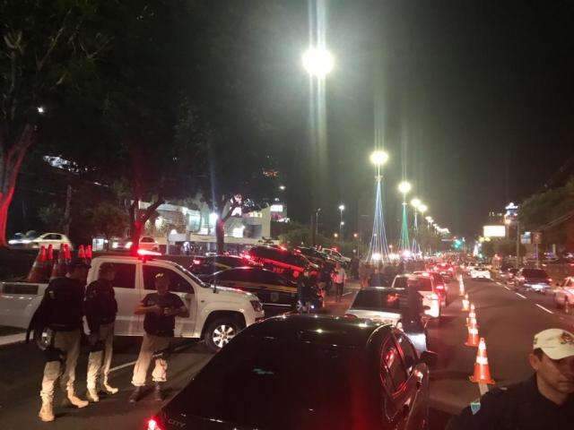 Dois s&atilde;o presos durante blitz da Lei Seca na Avenida Afonso Pena 