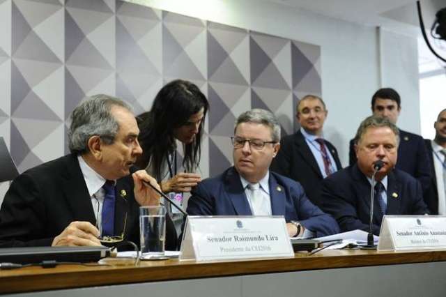 Comiss&atilde;o Especial do Senado ouve hoje autores do pedido de impeachment