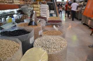 Preços do feijão podem chegar até a R$ 10 o quilo. (Foto: Vanderlei Aparecido)