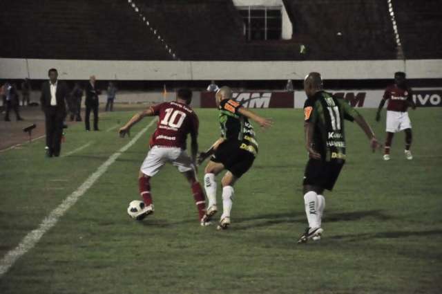 Federa&ccedil;&atilde;o tenta trazer jogo do Brasileiro para o Moren&atilde;o