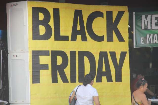 Pesquisar antes &eacute; dica para boas compras durante a Black Friday