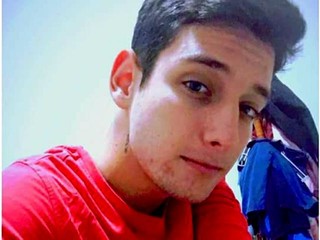 Tiago Mors Santos, 19 anos, morreu na manhã deste sábado (13). (Foto: Reprodução/ Facebook)