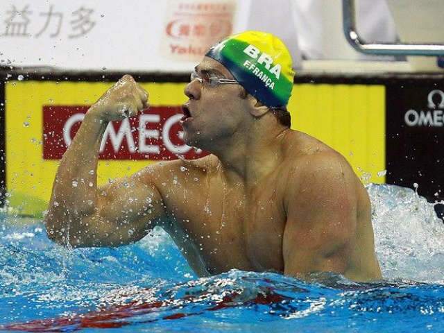  Brasileiro Felipe Fran&ccedil;a conquista ouro nos 50 metros peito em Xangai