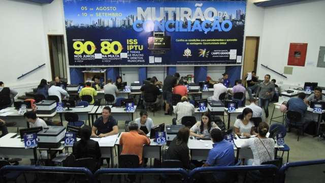 Central do IPTU abre neste s&aacute;bado para renegociar d&eacute;bitos com desconto