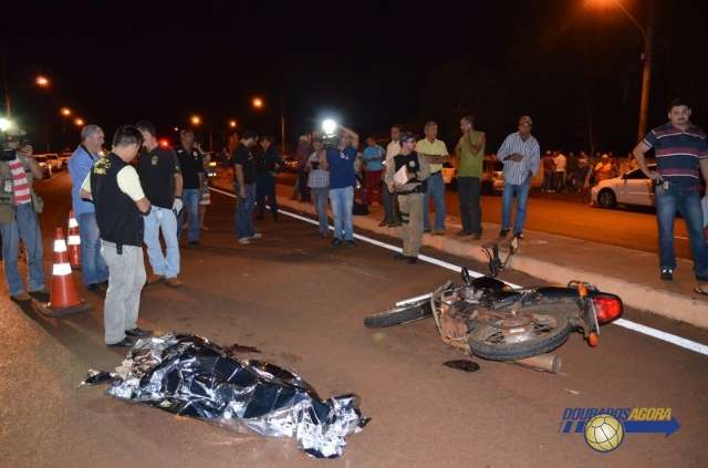 Idosa morre atropelada quando atravessava rodovia para ir ao mercado