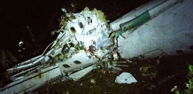 Avi&atilde;o com time da Chapecoense cai na Col&ocirc;mbia com 81 pessoas a bordo