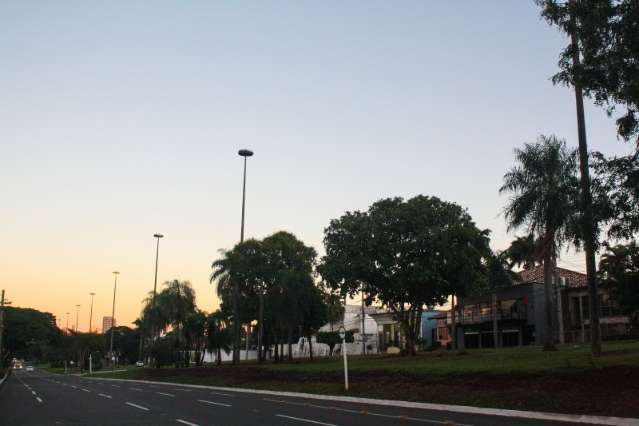 Ter&ccedil;a-feira amanhece com c&eacute;u claro e temperatura amena em Campo Grande 