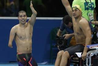 Daniel Dias e Clodoaldo Silva na prova dos 100 metros livre (Foto: REUTERS/Carlos Garcia)
