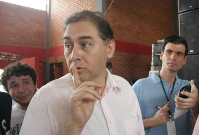 Bernal n&atilde;o dep&otilde;e na C&acirc;mara, mas vai a evento do PAC 2