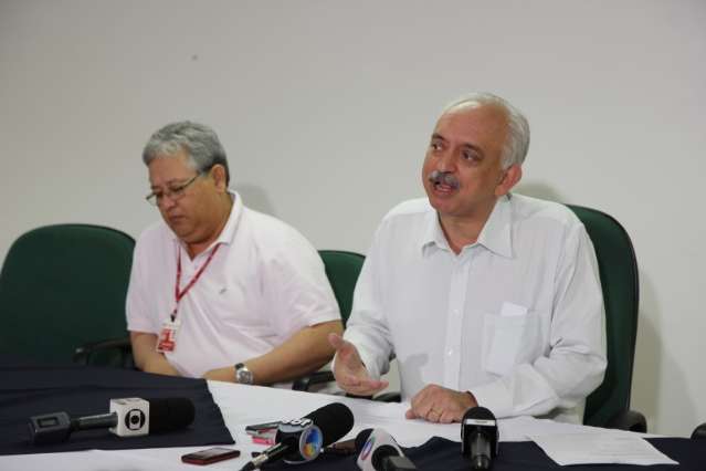 Estado pagar&aacute; 50% de empr&eacute;stimo, mas Santa Casa ainda cobra Bernal