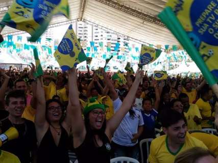 Confira as fotos da comemoração da vitória do Brasil sobre o México
