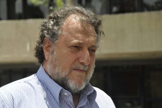 &quot;Porto pode voltar a operar amanh&atilde;&quot;, diz empres&aacute;rio ao governador 