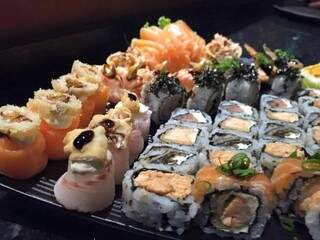 Restaurantes oferecem descontos de 10% para comemorar o Dia Internacional do Sushi. (Foto: Divulgação Natori Sushi). 