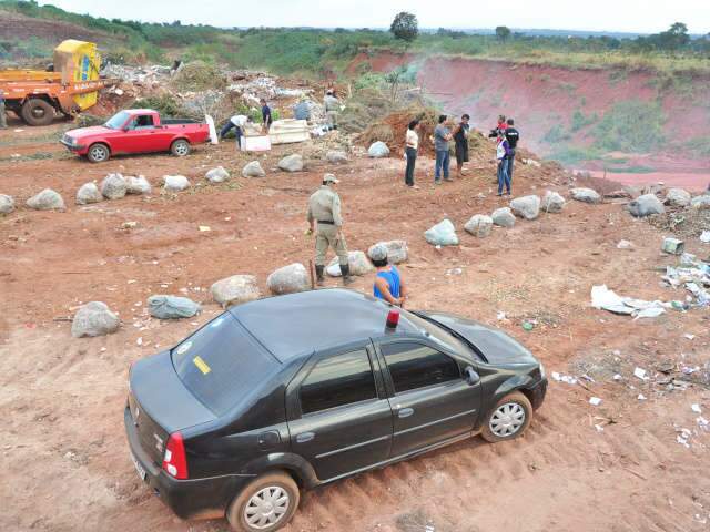  Ossada &eacute; encontrada em terreno pr&oacute;ximo ao anel rodovi&aacute;rio