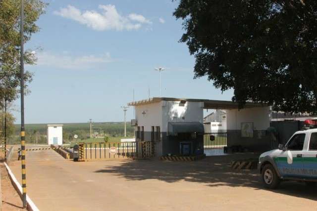 Interditado, curtume acumula preju&iacute;zo de R$ 1,5 mi e demite 100 funcion&aacute;rios 