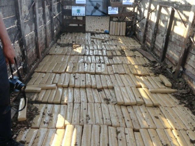  Duas toneladas de maconha s&atilde;o apreendidas em Dourados