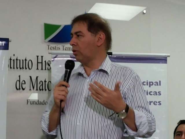 Durante solenidade de posse, Bernal defende &ldquo;di&aacute;logo de harmonia&rdquo; com Andr&eacute;
