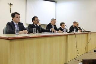 Procuradores e promotores de Justiça discutiram a Audiência de Custódia. (Foto: Divulgação/MPE)