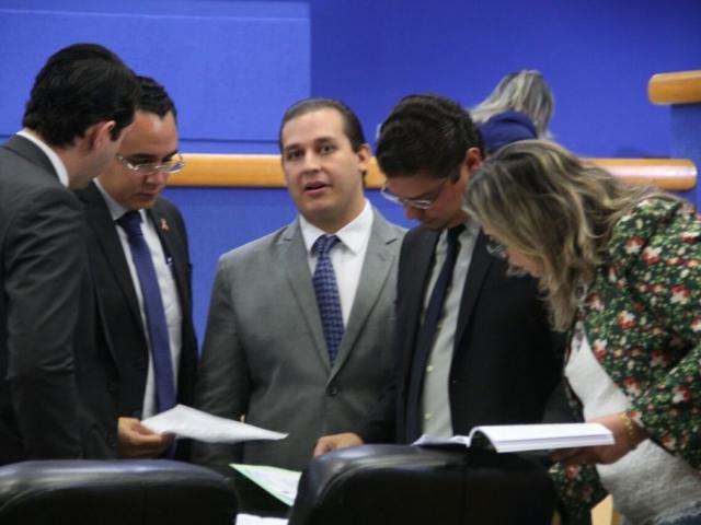 C&acirc;mara vota Or&ccedil;amento de R$ 3,7 bi com limite de remanejamento em 5%