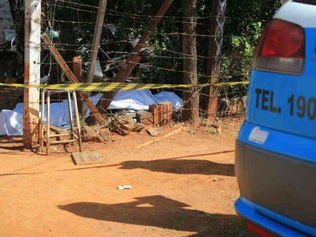 Ex-policial militar &eacute; morto dentro de casa ap&oacute;s discuss&atilde;o com casal