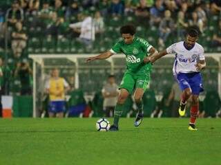 Em jogo morno Chapecoense e Bahia n&atilde;o saem do 1 a 1