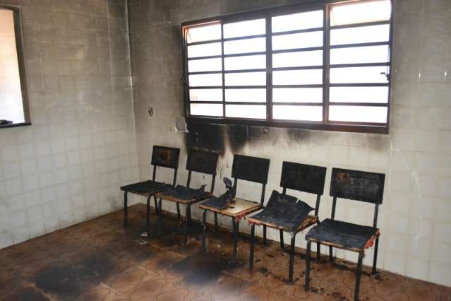 Delegado pede teste papilosc&oacute;pico da janela do pr&eacute;dio de jornal incendiado