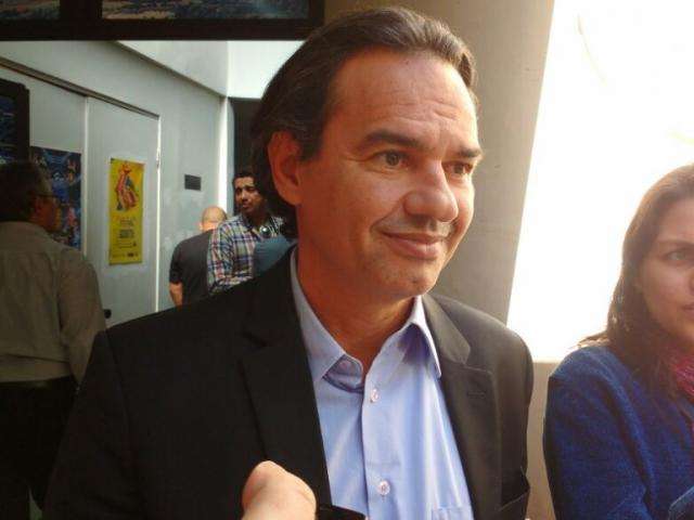 Ida ao DF rendeu aval a projeto do Belas Artes e garantia de casas, diz prefeito