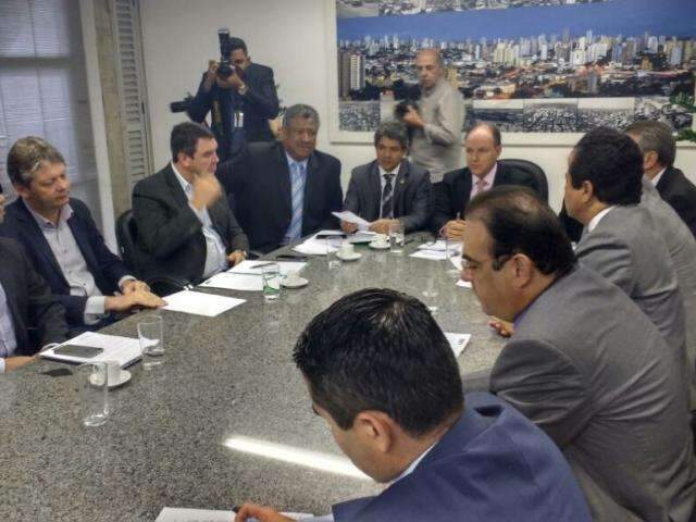 Governo e setor produtivo apresentam projeto para convalidar incentivos em MS